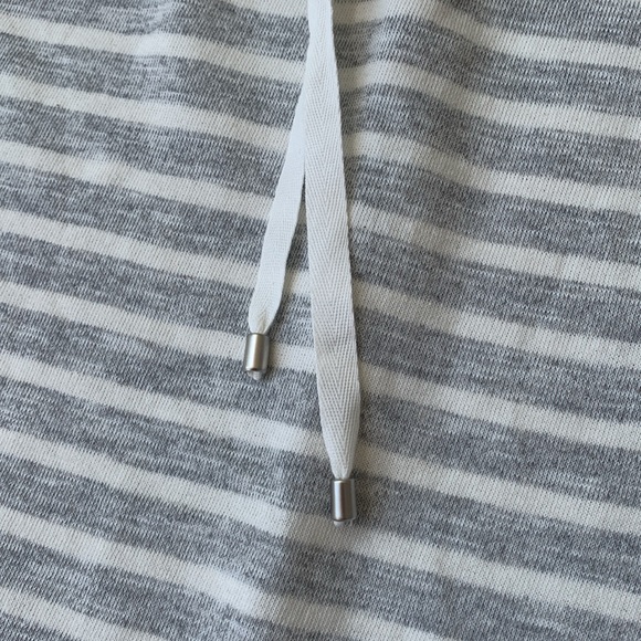 Akini Striped Cream and Gray Sweatshirt Skirt - Picture 2 of 9